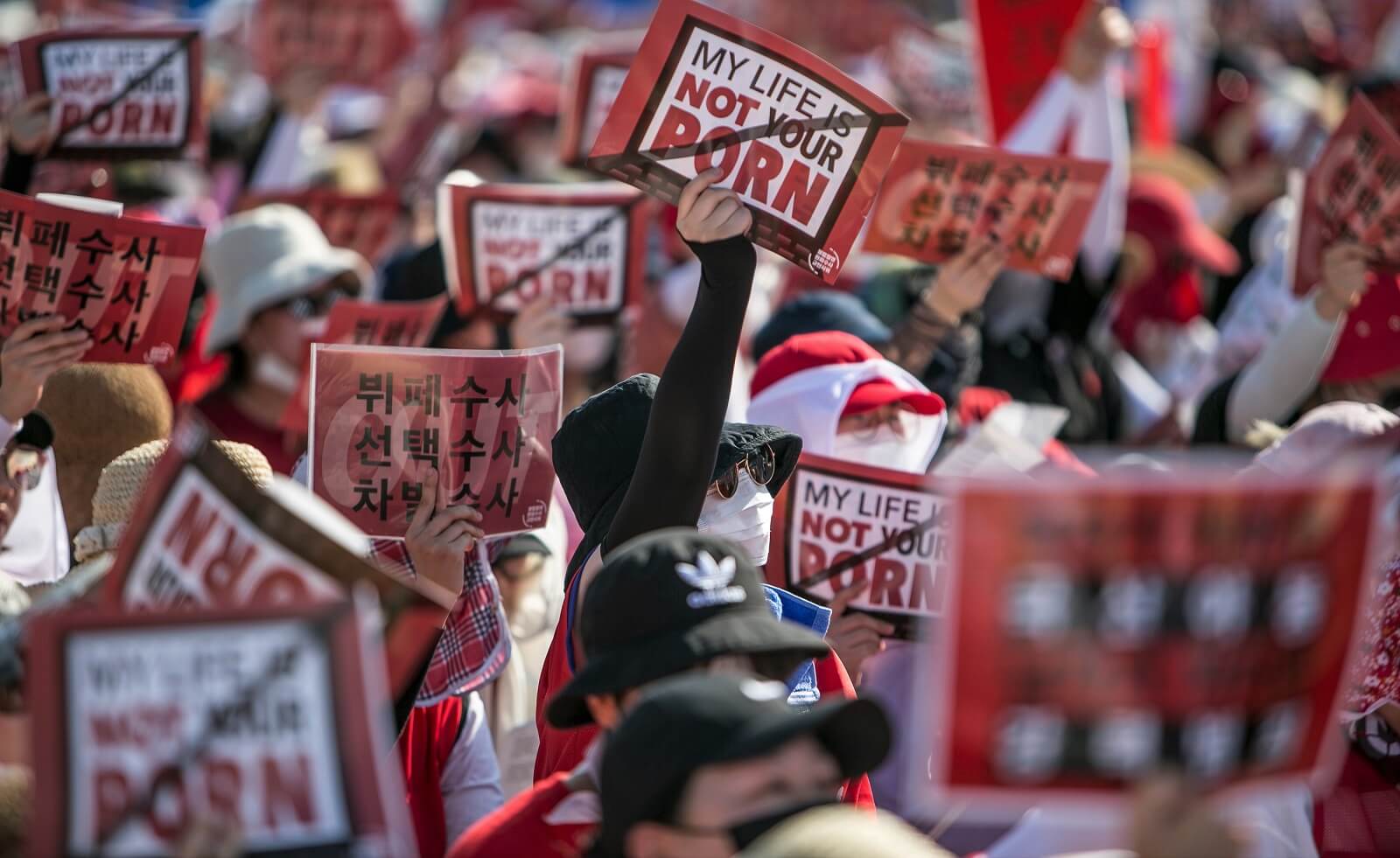 The women taking on spycams in South Korea | Lowy Institute